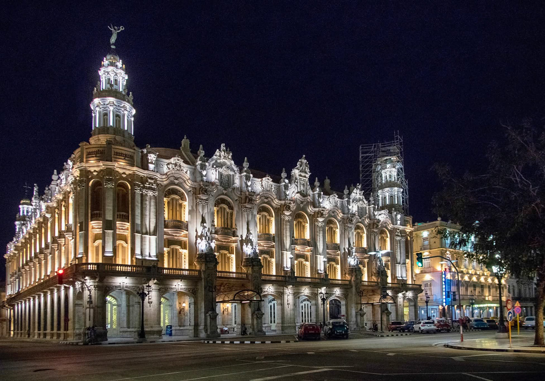 Opera Havana